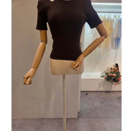 어깨트임 골지 니트