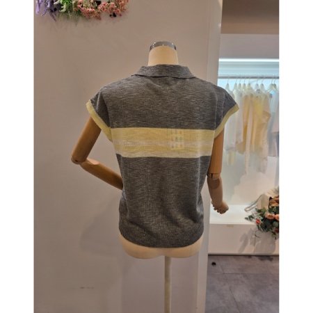 카라 단 배색 니트