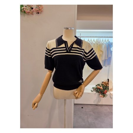 카라 줄무늬 니트