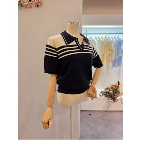 카라 줄무늬 니트