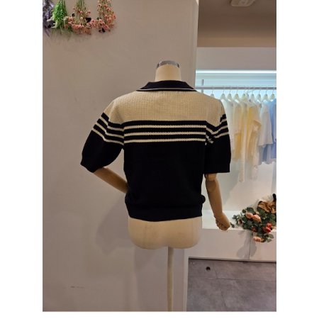 카라 줄무늬 니트