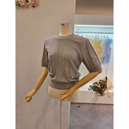 페이크 포켓 꽈배기 니트