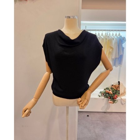 셔링 캡소매 니트