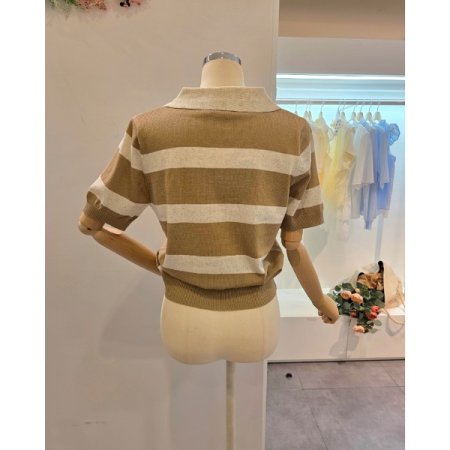 빅 스트라이프 카라 니트