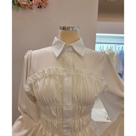 스모크 셔링 카라 블라우스