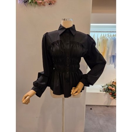 스모크 셔링 카라 블라우스