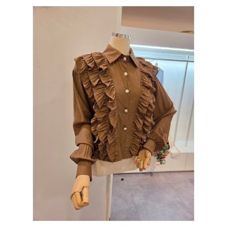 양 러플 카라 블라우스