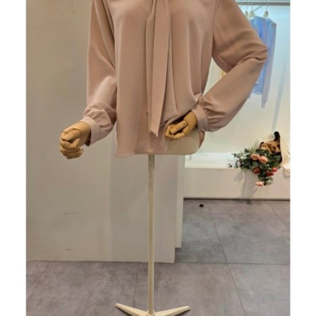베이직 타이 긴팔 블라우스