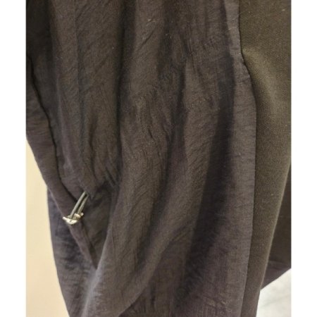 사이드 스트링 레터링 티셔츠