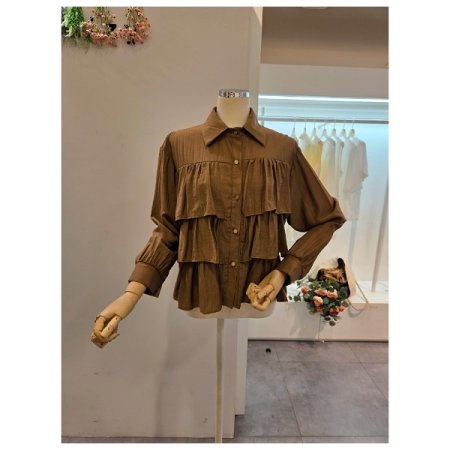 러플 긴팔 카라 블라우스