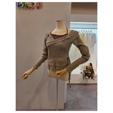 프릴 레이어드 긴팔 티셔츠