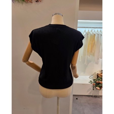 라운드넥 무지 캡소매 니트