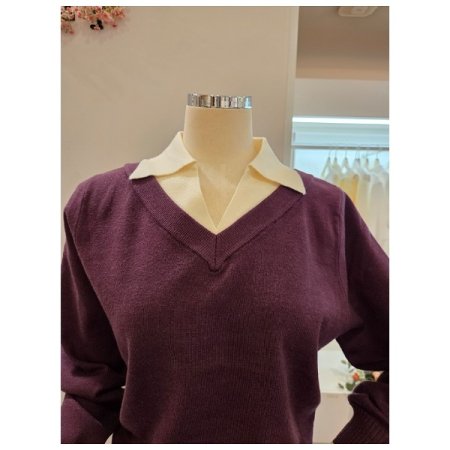 카라 배색 슬릿 니트