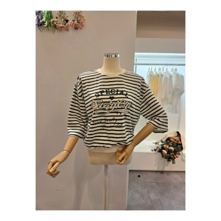 레터링 스트라이프 맨투맨티셔츠