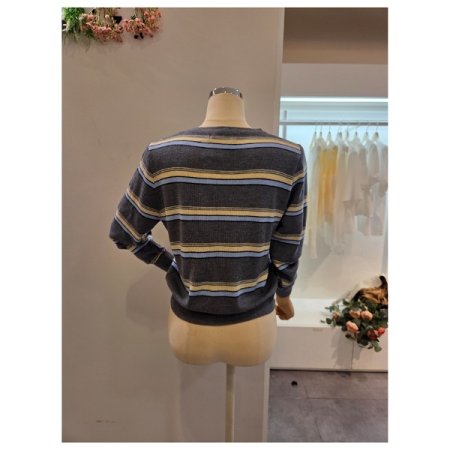 삼색 줄무늬 라운드 가디건