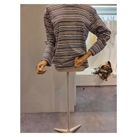 컬러 스트라이프 라운드 티셔츠