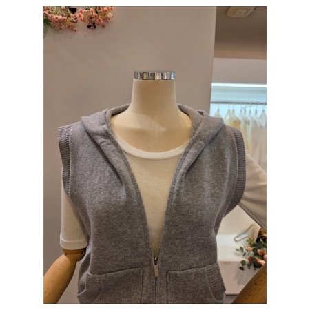 후드넥 포켓 집업 조끼