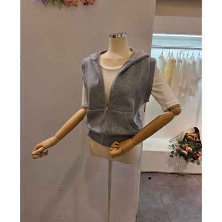 후드넥 포켓 집업 조끼