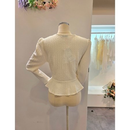 에이라인 라운드 블라우스