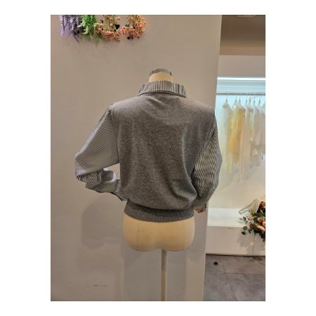 스트라이프 셔츠 배색 카라 니트