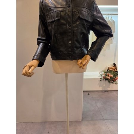 노카라 레자 자켓