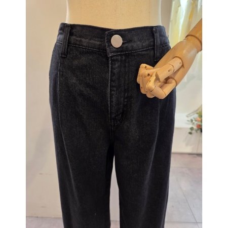 뒷밴딩 핀턱 흑청 와이드 팬츠