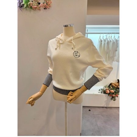 소매 배색 후드넥 니트