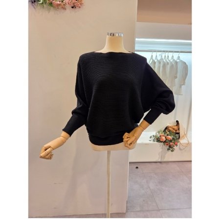 보트넥 가오리핏 니트