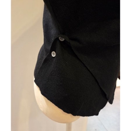 스카프 언발 버튼 니트