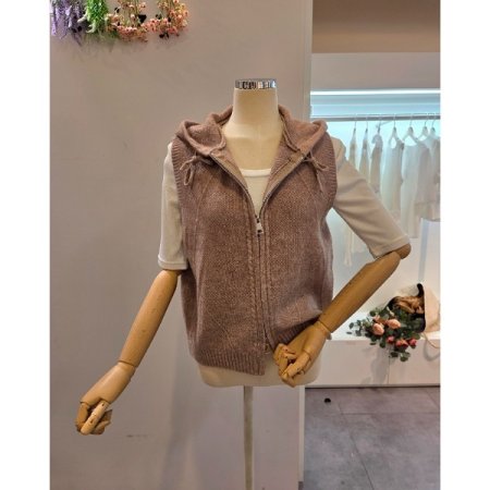 후드넥 투웨이 니트 조끼