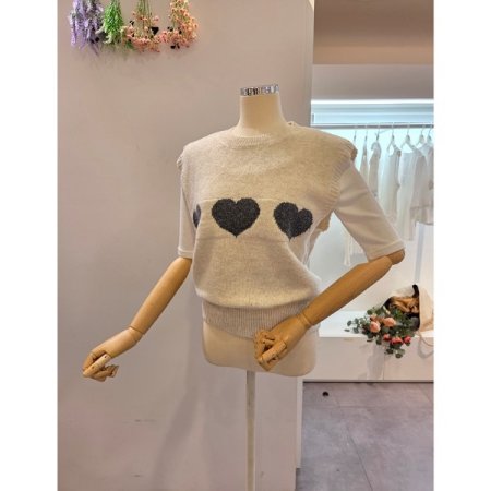 하트 니트 베스트