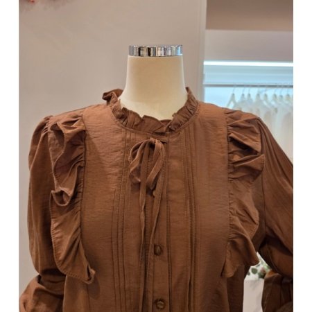 클리지 양 러플 핀턱 블라우스