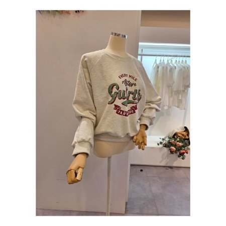 레터링 라운드 맨투맨 티셔츠