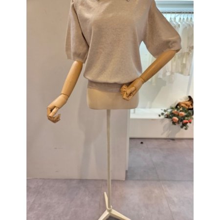 무지 카라 5부소매 니트