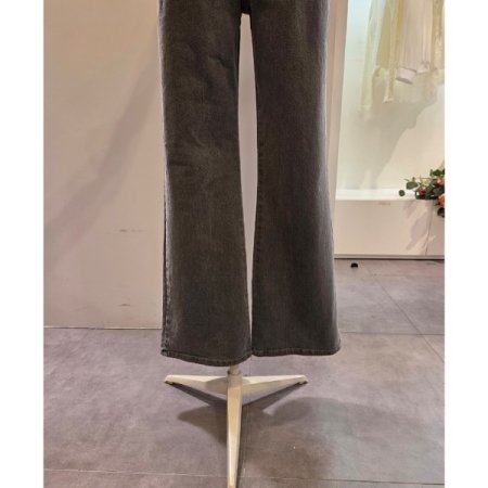 인밴딩 슬림 부츠컷 팬츠