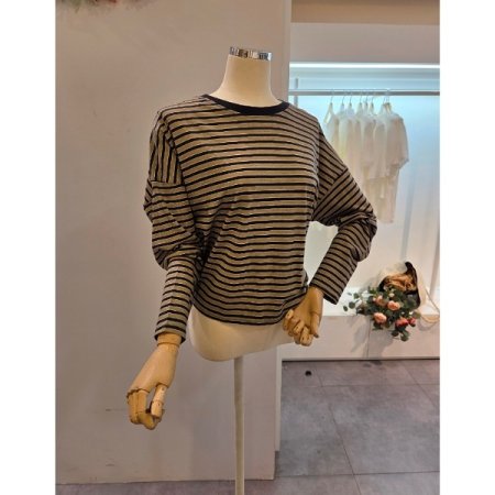 라운드 스트라이프 루즈핏 티셔츠