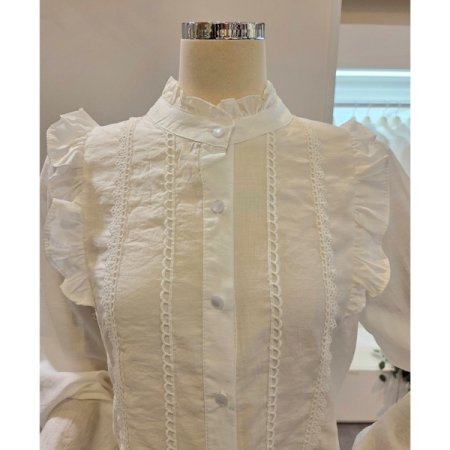 양 프릴 레이스 블라우스