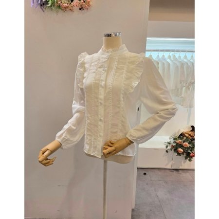 양 프릴 레이스 블라우스