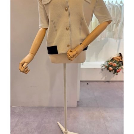 라운드 배색 스티치 베스트