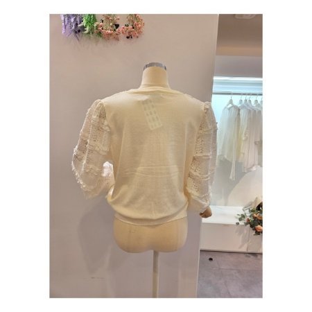 프릴 레이스 라운드 니트