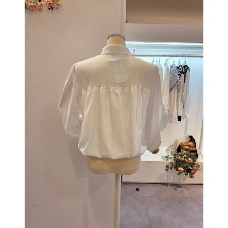 카라 셔링 블라우스