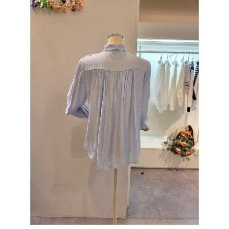 빅 리본 타이 블라우스