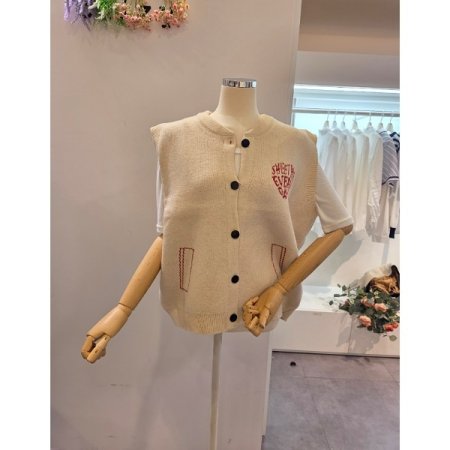 백 하트 니트 베스트