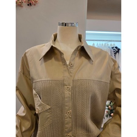 니트 배색 카라 스트링 셔츠