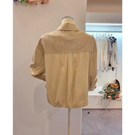 니트 배색 카라 스트링 셔츠