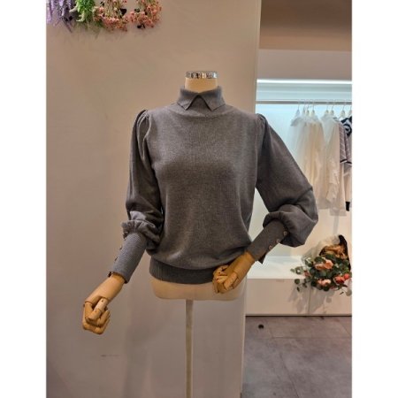 폴라 카라 퍼프 소매 니트