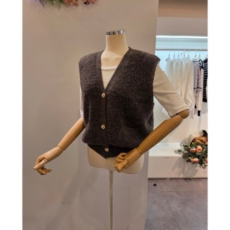 브이넥 페이크퍼 니트 조끼