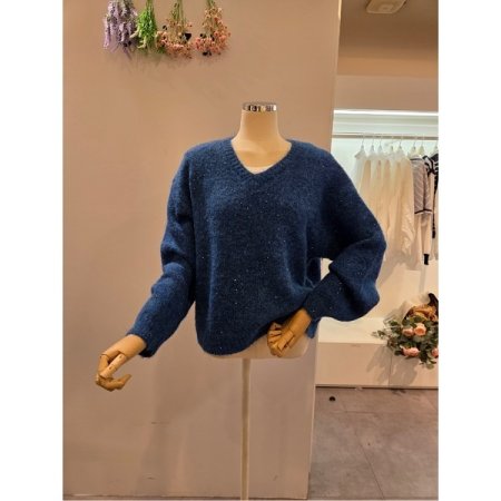 브이넥 보카시 루즈핏 니트