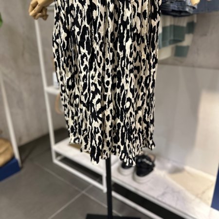 호피나염 스커트