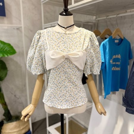 꽃 리본 블라우스